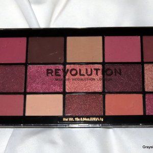 REVOLUTION London • New Eye Shadow Palette • Shimmer and Matte • Reloaded